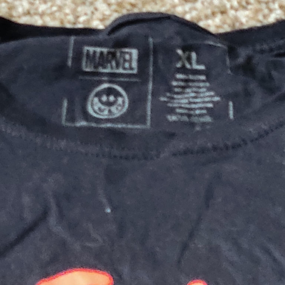 Black She-Hulk Graphic T-Shirt - Picture 6 of 10